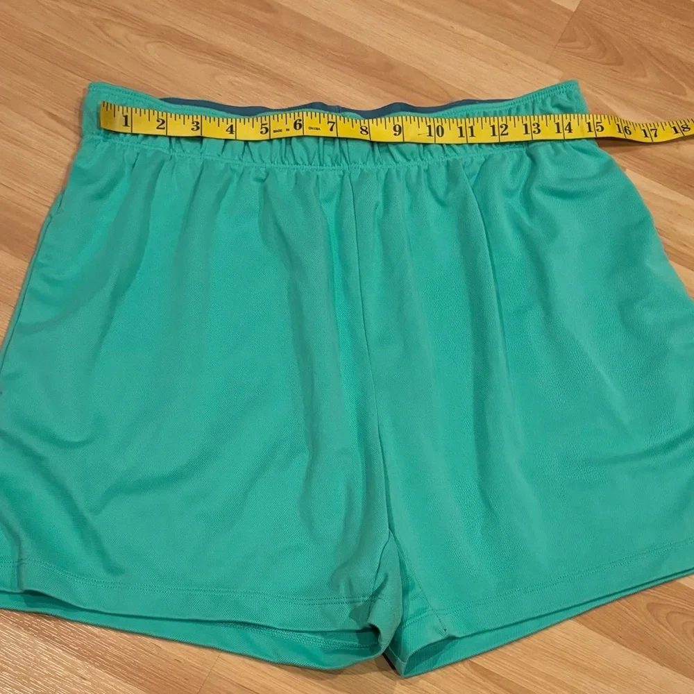 Nike Aqua‎ Green Athletic Shorts